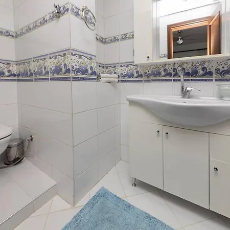 Amazing With Private Pool In The Heart Of Villa Bodrum